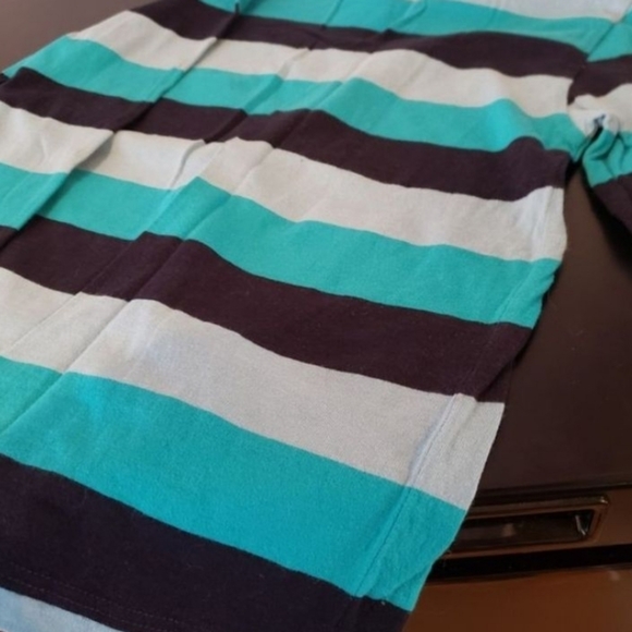 T-Shirt Tag - Picture 3 of 6